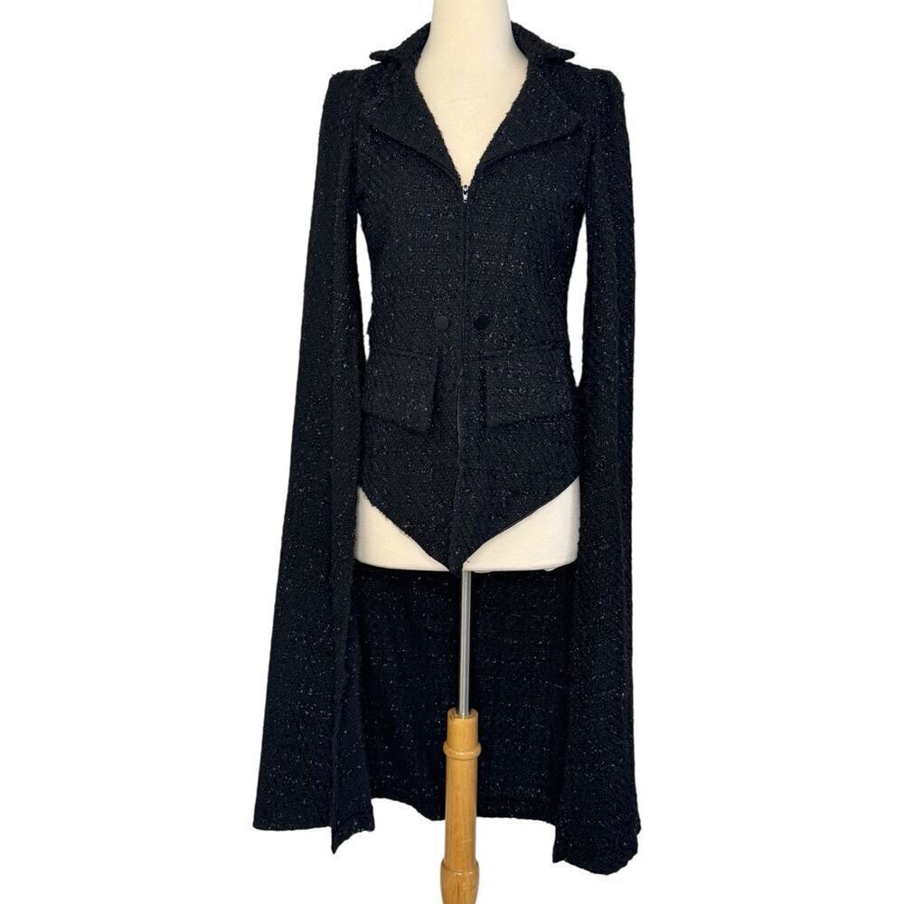 Spirit Halloween CRUELLA DE VIL De Vil Cape Jacket Vest Glitter Woven Dramatic S - Picture 4 of 12